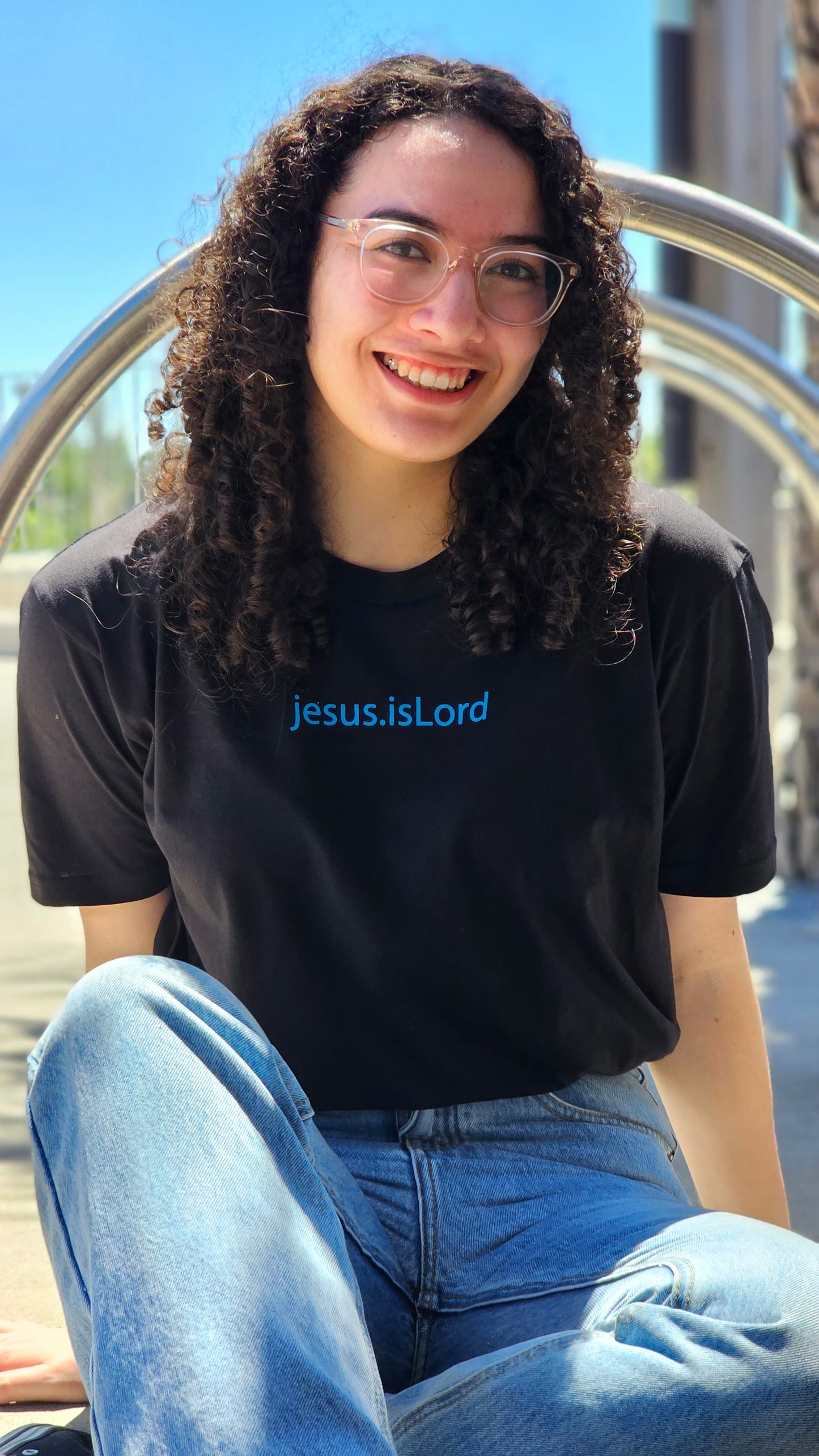 Black - jesus.isLord Classic T-shirt