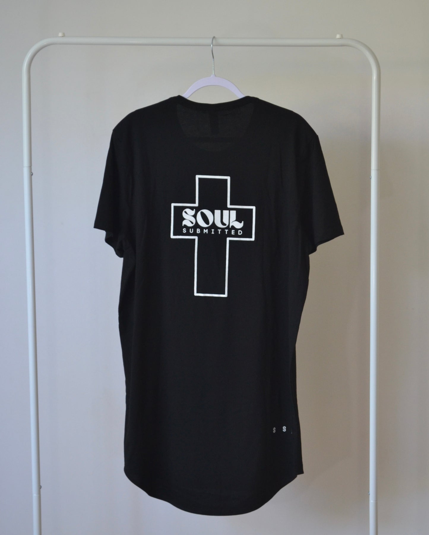 Soul Submitted Longline T-shirt- Black